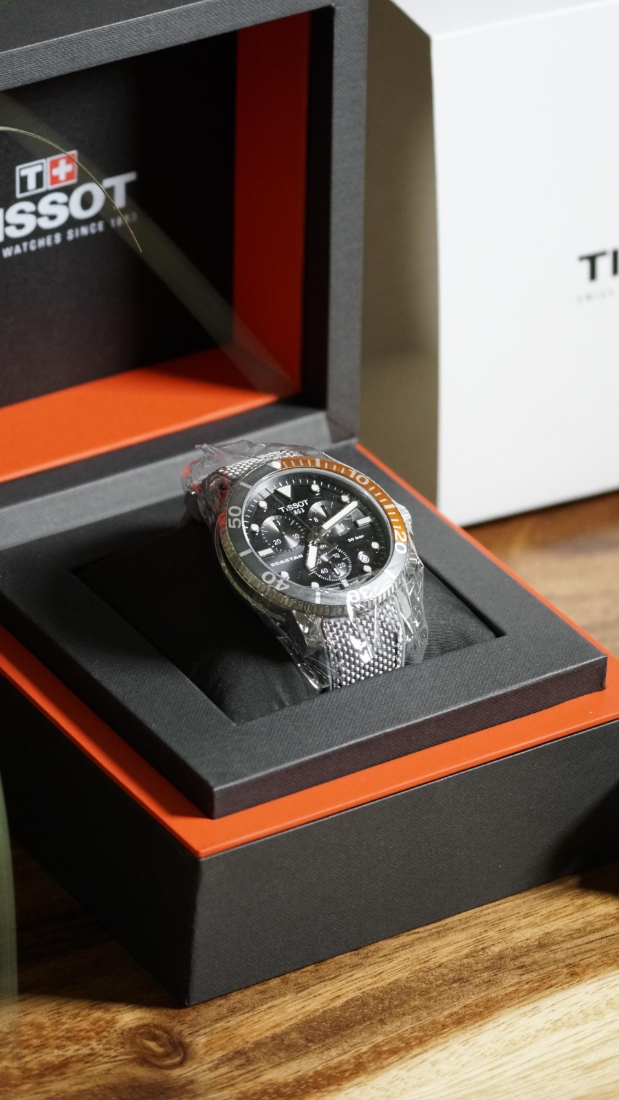 New Tissot Seastar 1000 Men’s Chrono 45.5MM Watch T120.417.17.081.01