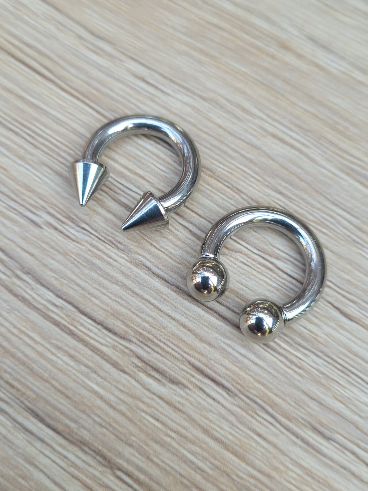 Pair Steel Spike Cone Ear Plugs Septum Tapers Pinchers Horseshoes Gauges 2g-14g