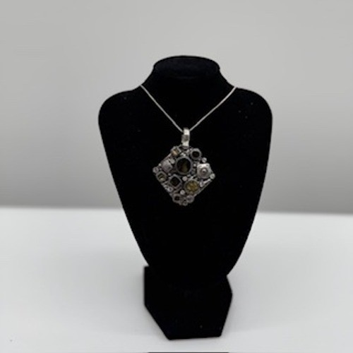 Premier Designs: Mixed Media Mosaic Square Pendant