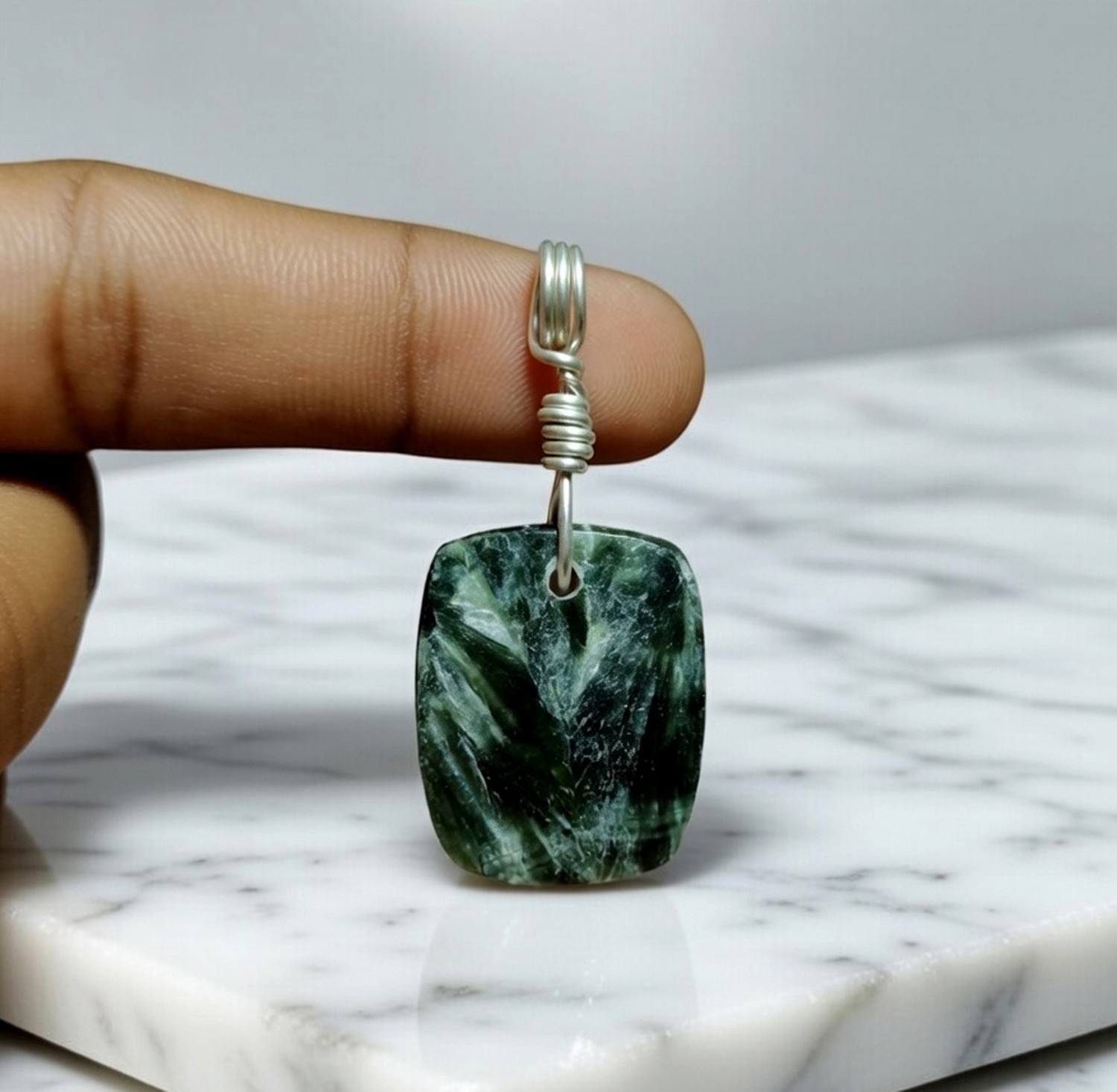 34.50Cts Natural Green Seraphinite Cabochon Pendant 925 Sterling Silver Handmade