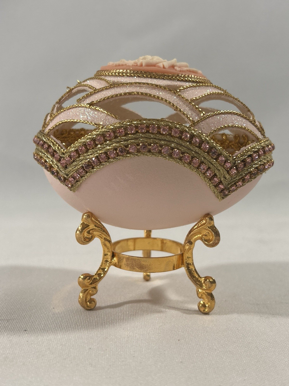 VTG Hand Decorated Fabergé-style Jewelry Presentation with White Satin Interior