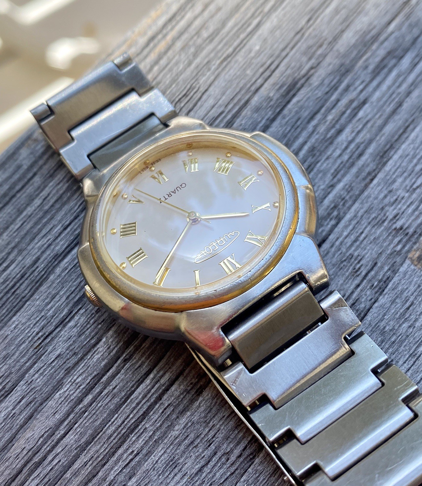Vintage Aureole Swiss Quartz Watch 33mm Roman Numerals