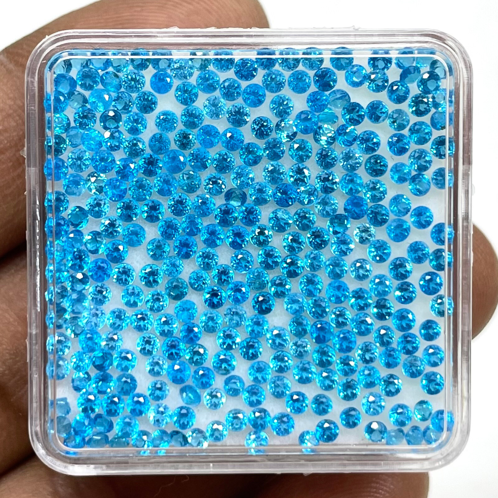 25 Pcs Natural Apatite 2mm Round Diamond Cut Neon Blue Loose Gemstones Lot