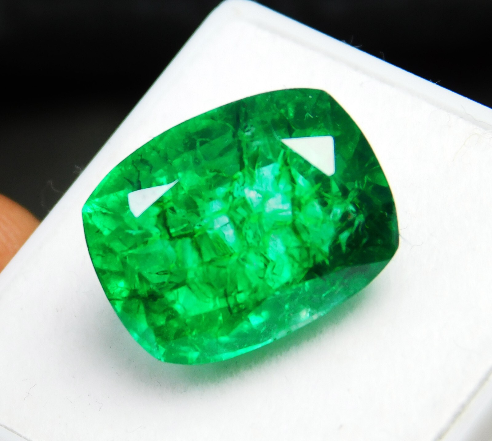 Certified 10.00 Ct Natural Beautiful Colombian Quartz Loose Gemstone