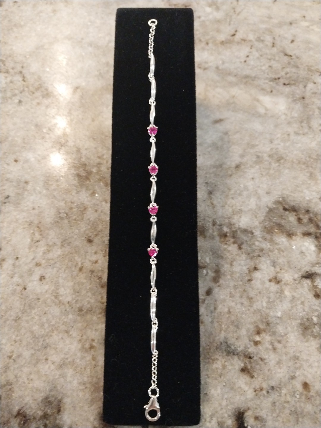 Lab Created Ruby Heart Station Bracelet in Sterling Silver (7.25 In) 1.35 ctw