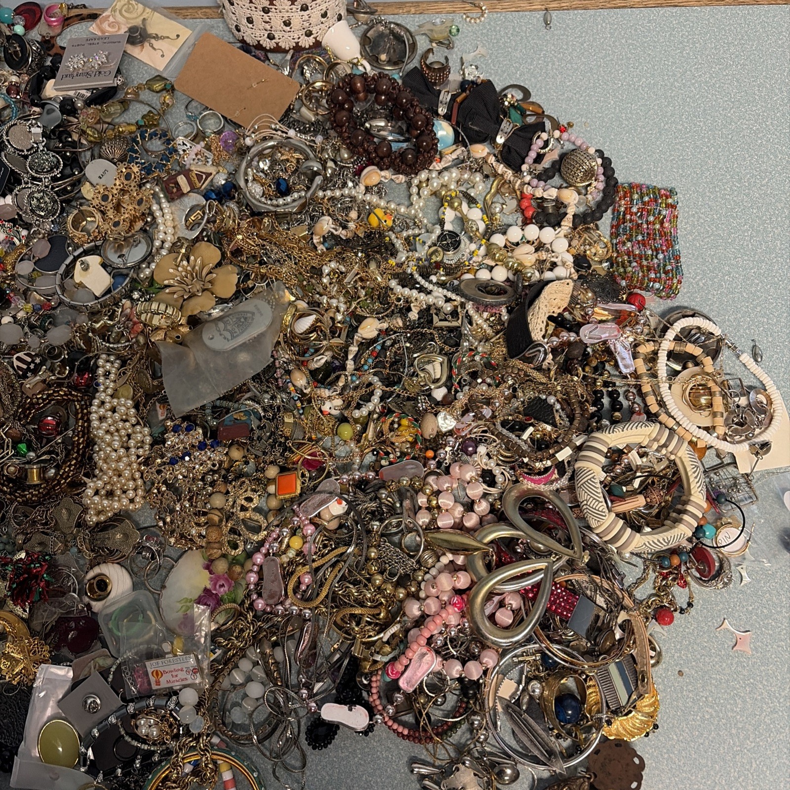18 LB lot of vintage to now costume jewelry for parts & repair & Other Items