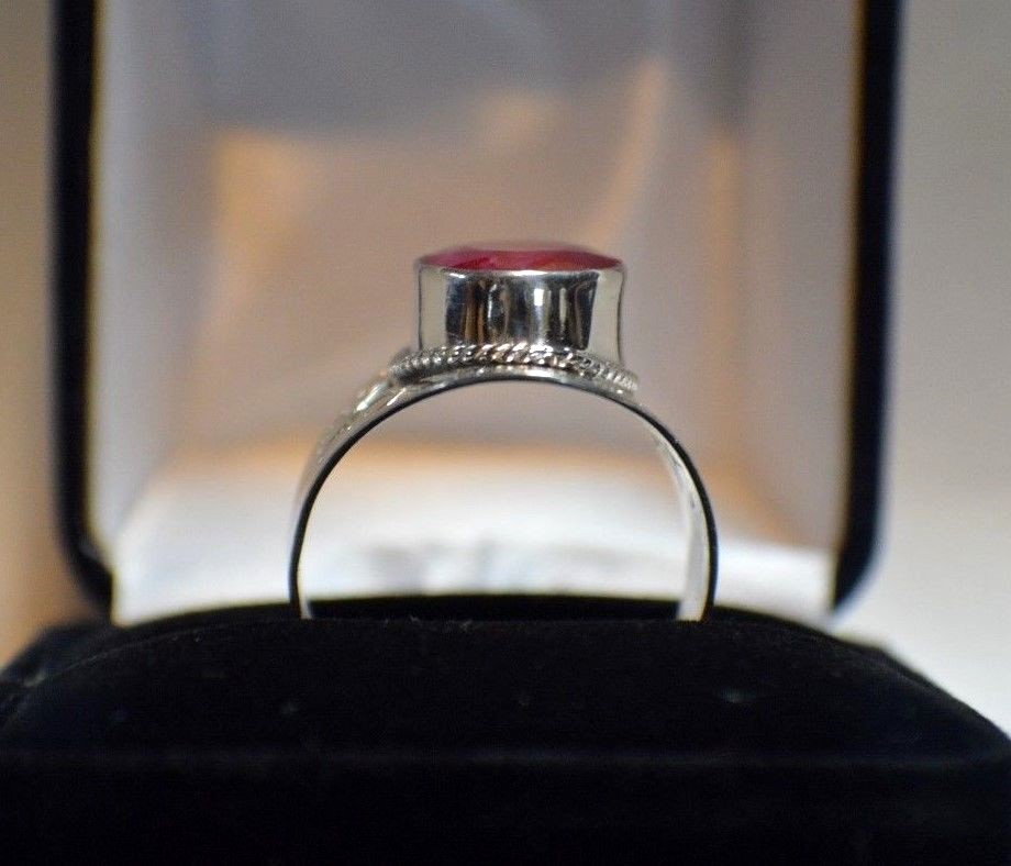 7.00 ct. 14X10mm NATURAL AFRICAN RED RUBY QUARTZ GYPSY RING .