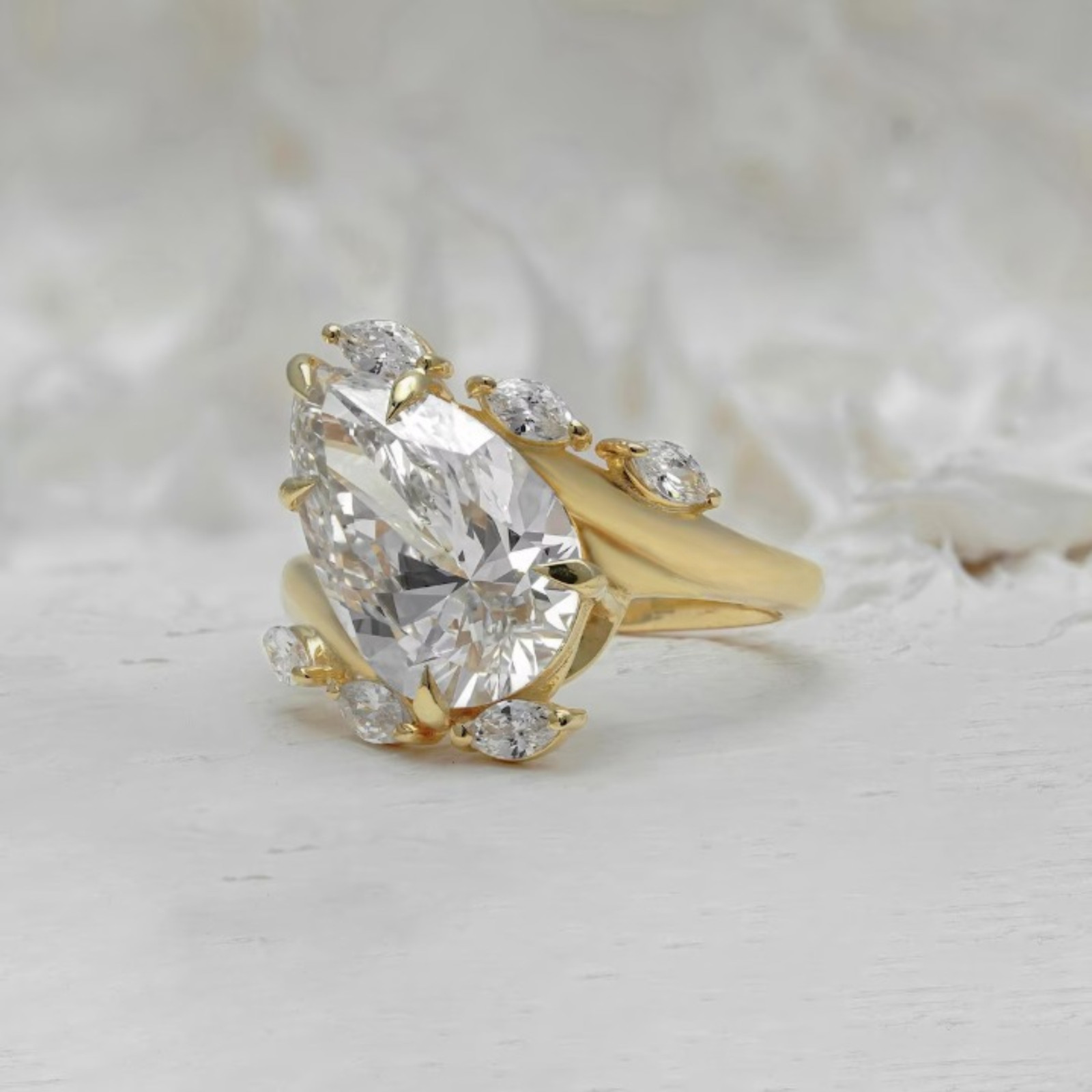 4 Carat Pear Cut Lab Grown Diamond Engagement Ring | 14k Yellow Gold VVS VS