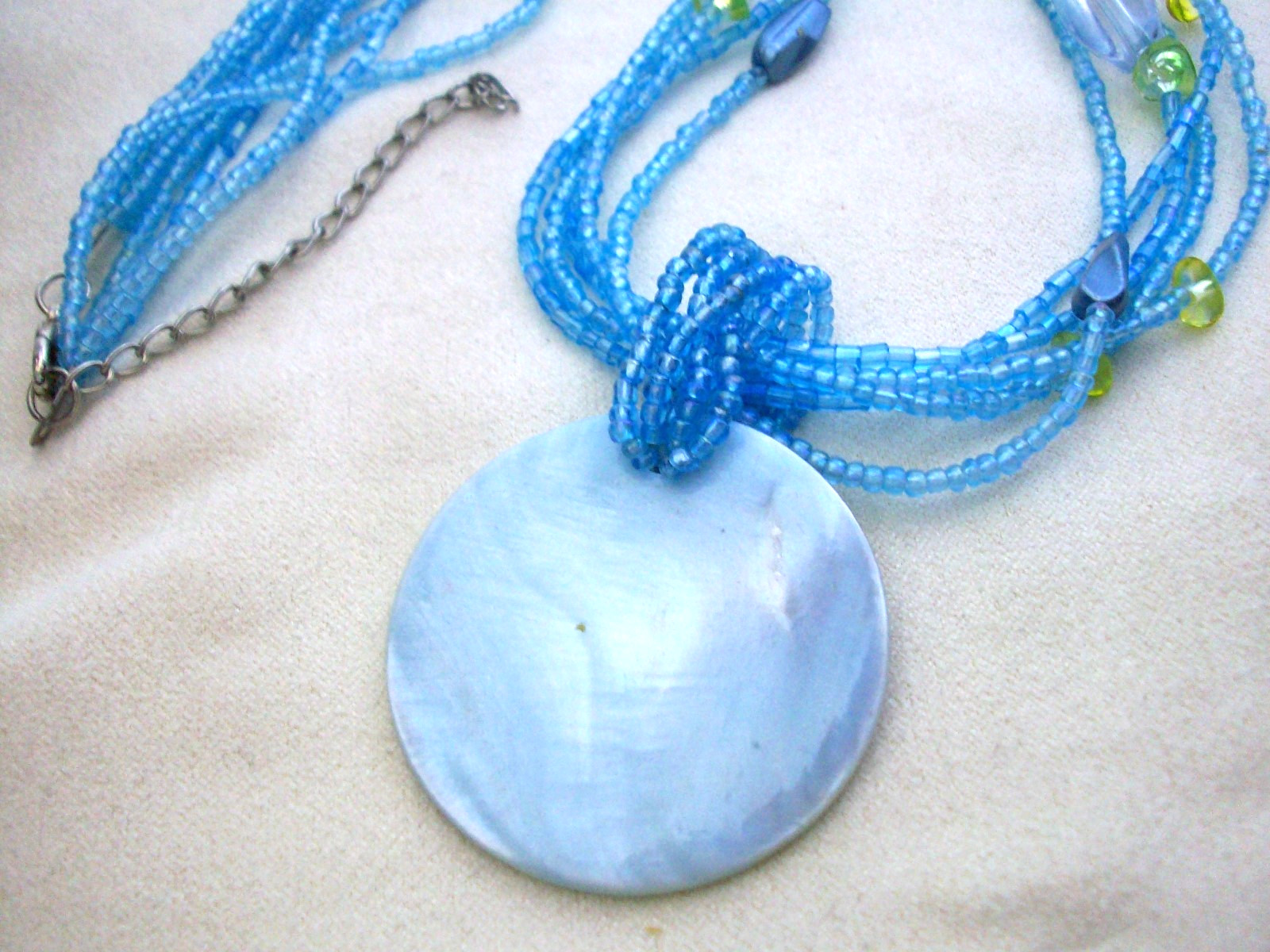 Natural Shell Pendant Necklace Blue Multi Strand Seed Beads Beach Vacation 22″