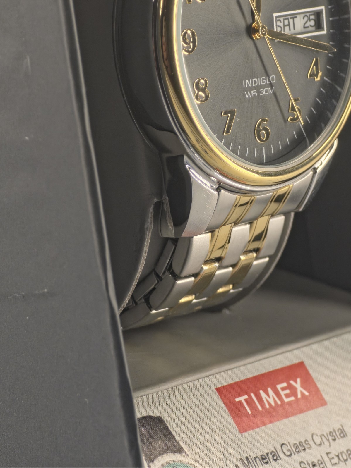 Timex T26481, Easy Reader, Men’s, 2-Tone Expansion, Day/Date, Indiglo.