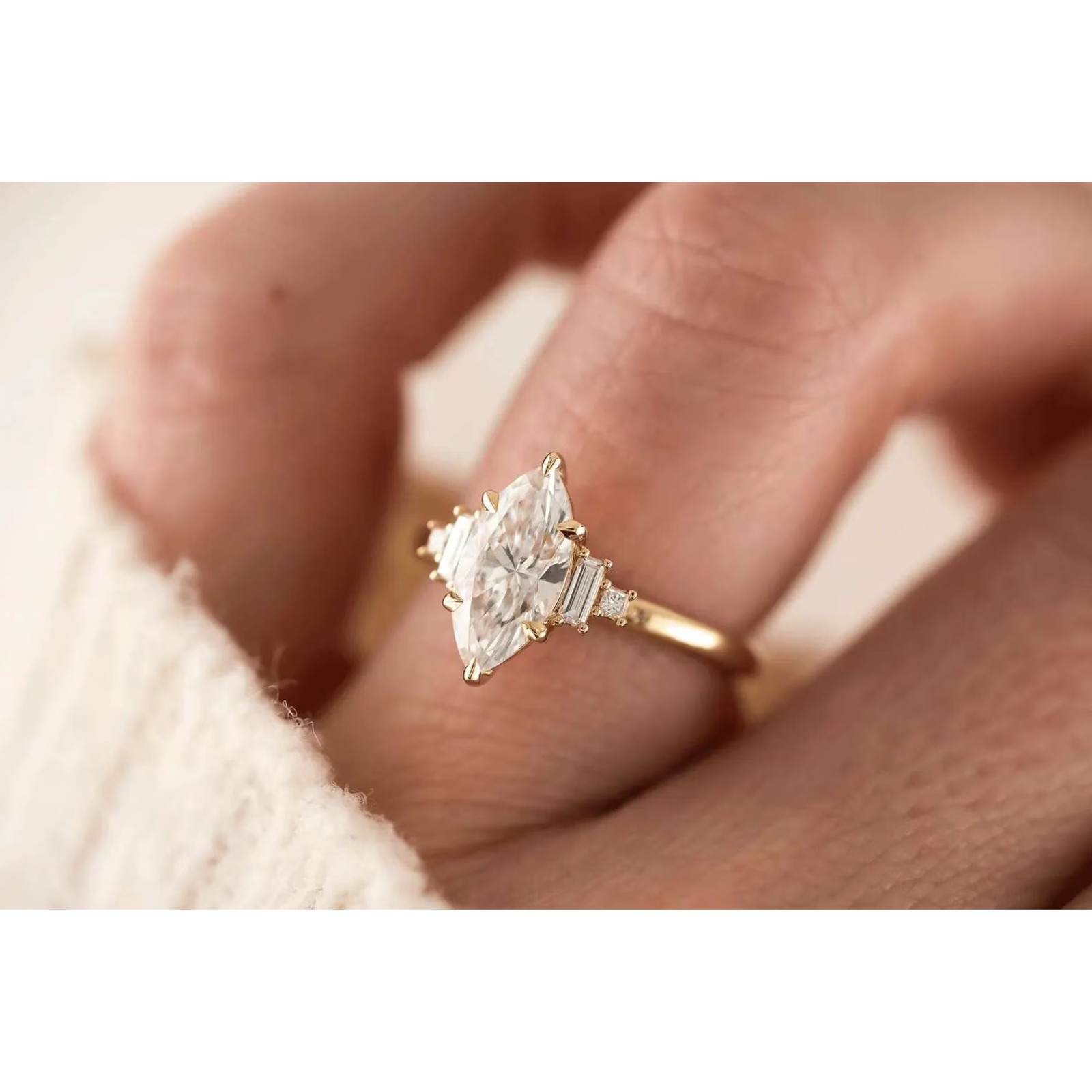 IGI 3.00Ct Marquise Cut EF/VS1 Lab Grown Diamond Engagement Ring 14K Yellow Gold