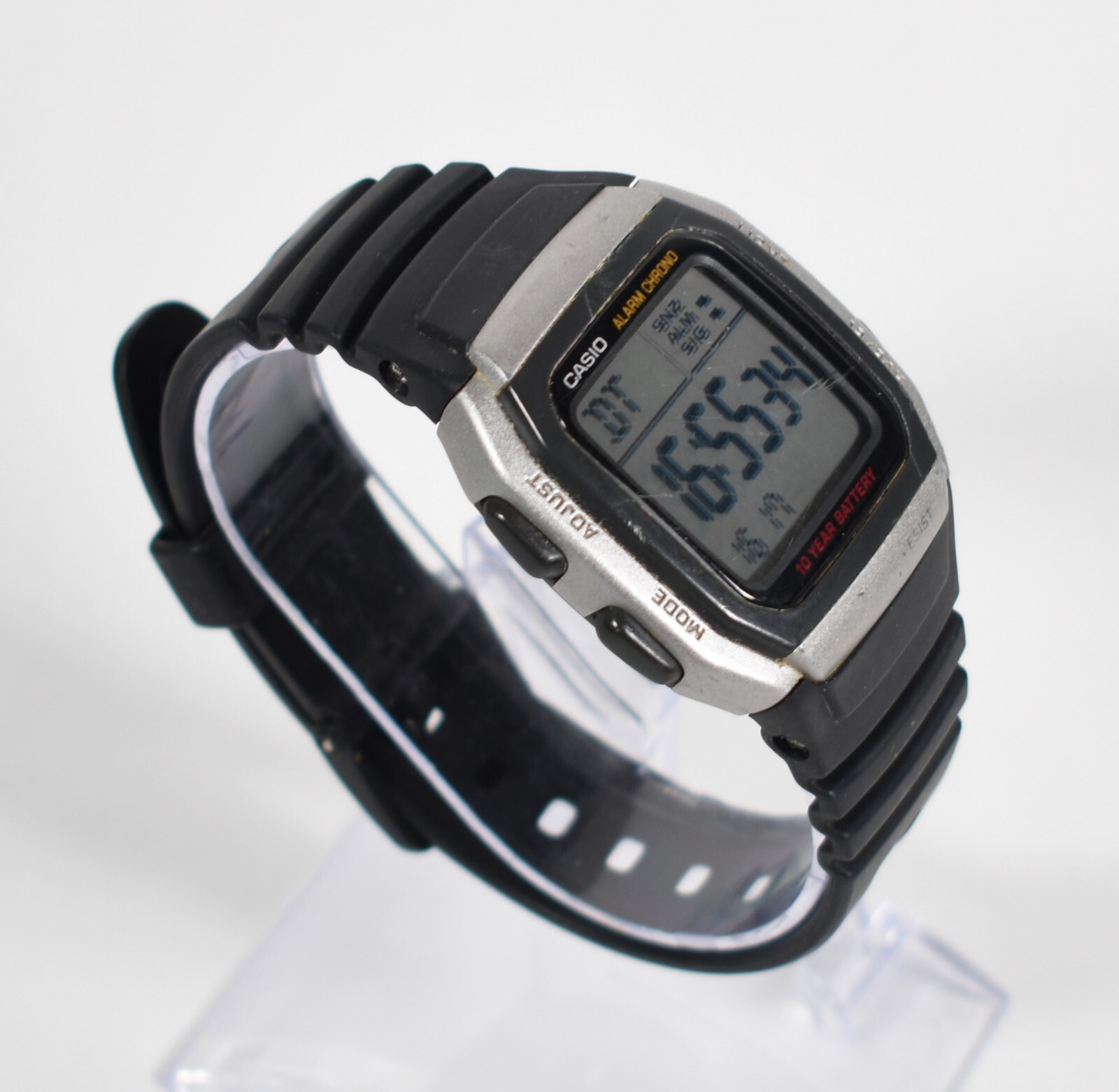 Casio Vintage Men’s Watch Digital Day Date Backlight W-96H 36mm #A044