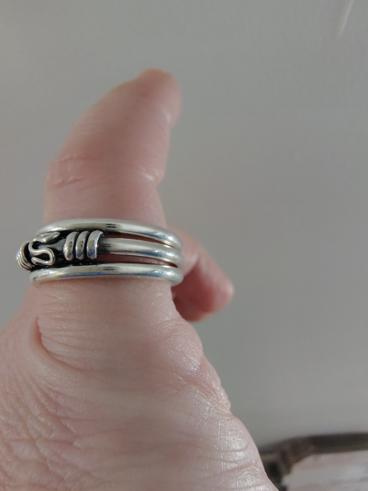 ​VTG Sterling Silver 925 Triple Band Ring Connected Stacker S Hook Motif Size 7