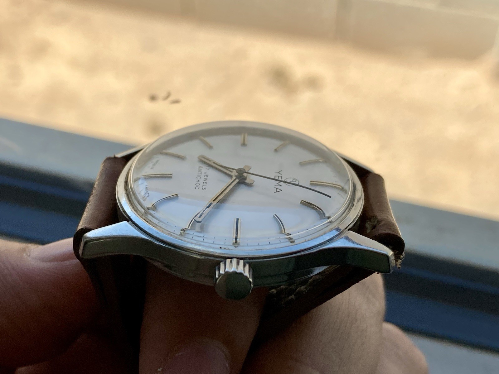 Rare Vintage Yema Mens Mechanical Wrist Watch RUNS WELL France 1960s Steel
