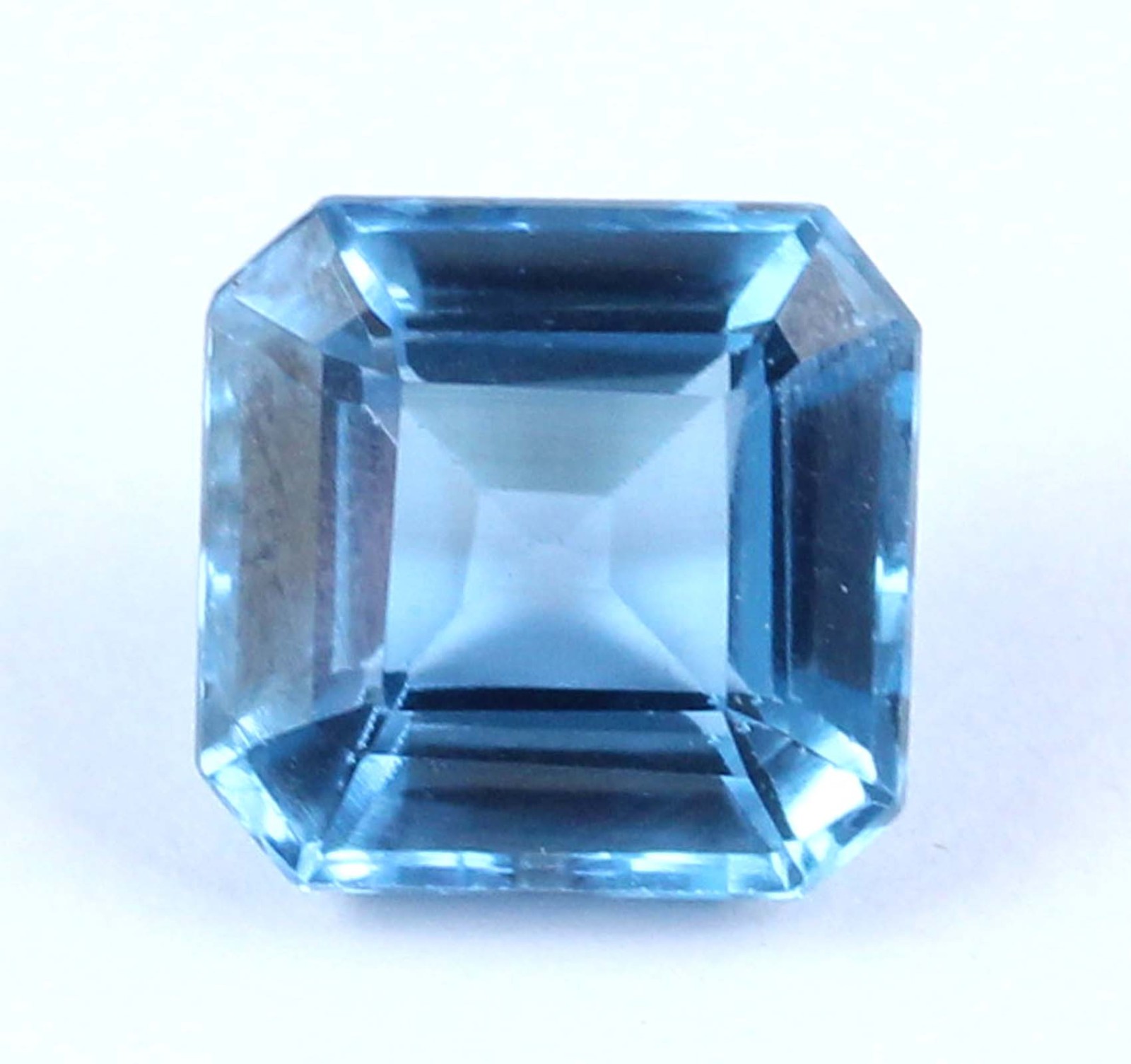 6.90 Ct/10 mm Blue Zircon Octagon Natural Cambodian Gemstone Certified T24700