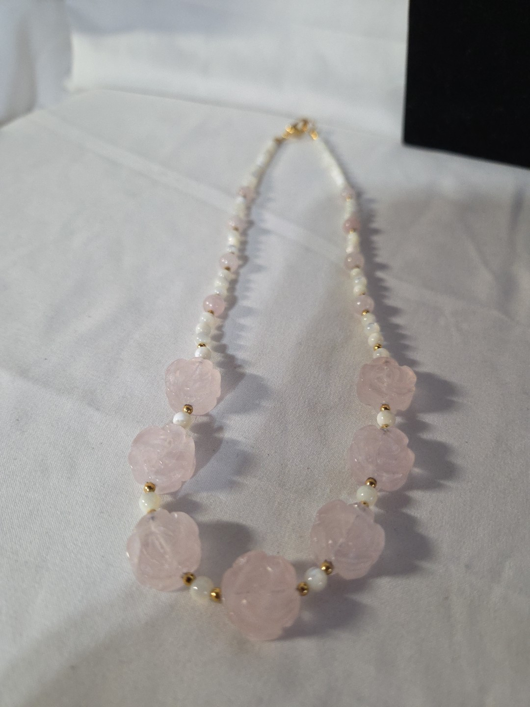 Louis Sinclair Carved Rose Quartz & Coral Necklace – 16″ (890)
