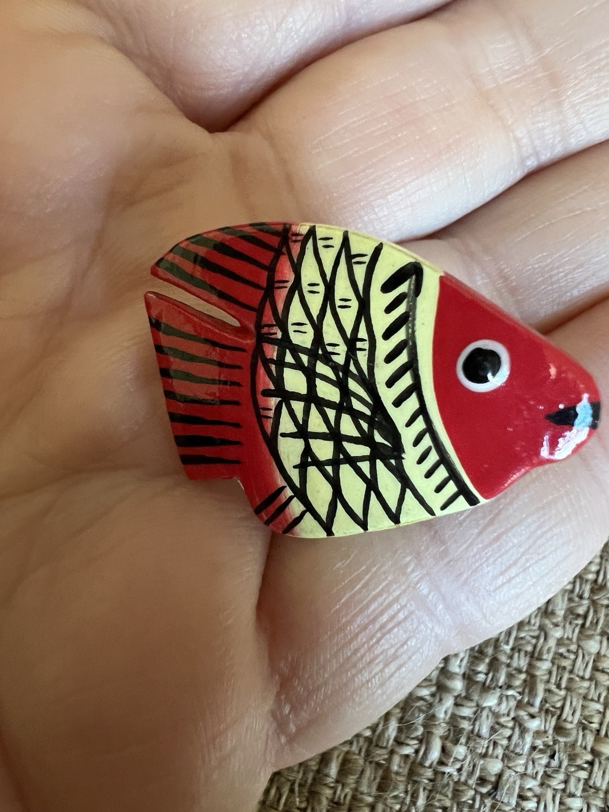 Red Fish Earrings 1” Lightweight Pierced Nautical Retro EUC