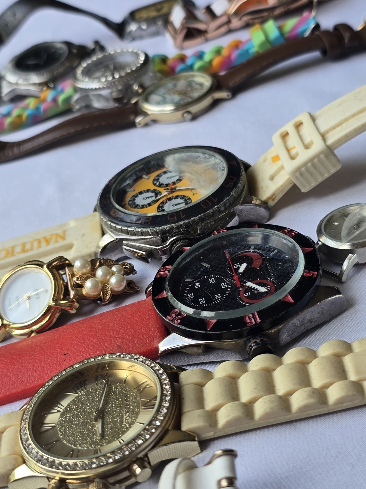 Westclox Nautica Assorted Wristwatch Lot Mixed Watches Unisex Adults