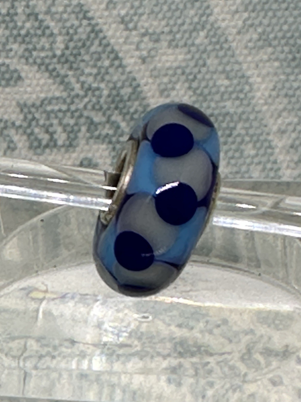 Authentic Trollbeads OOAK Gray Chain with Blues on Cobalt UU, New (30.0)