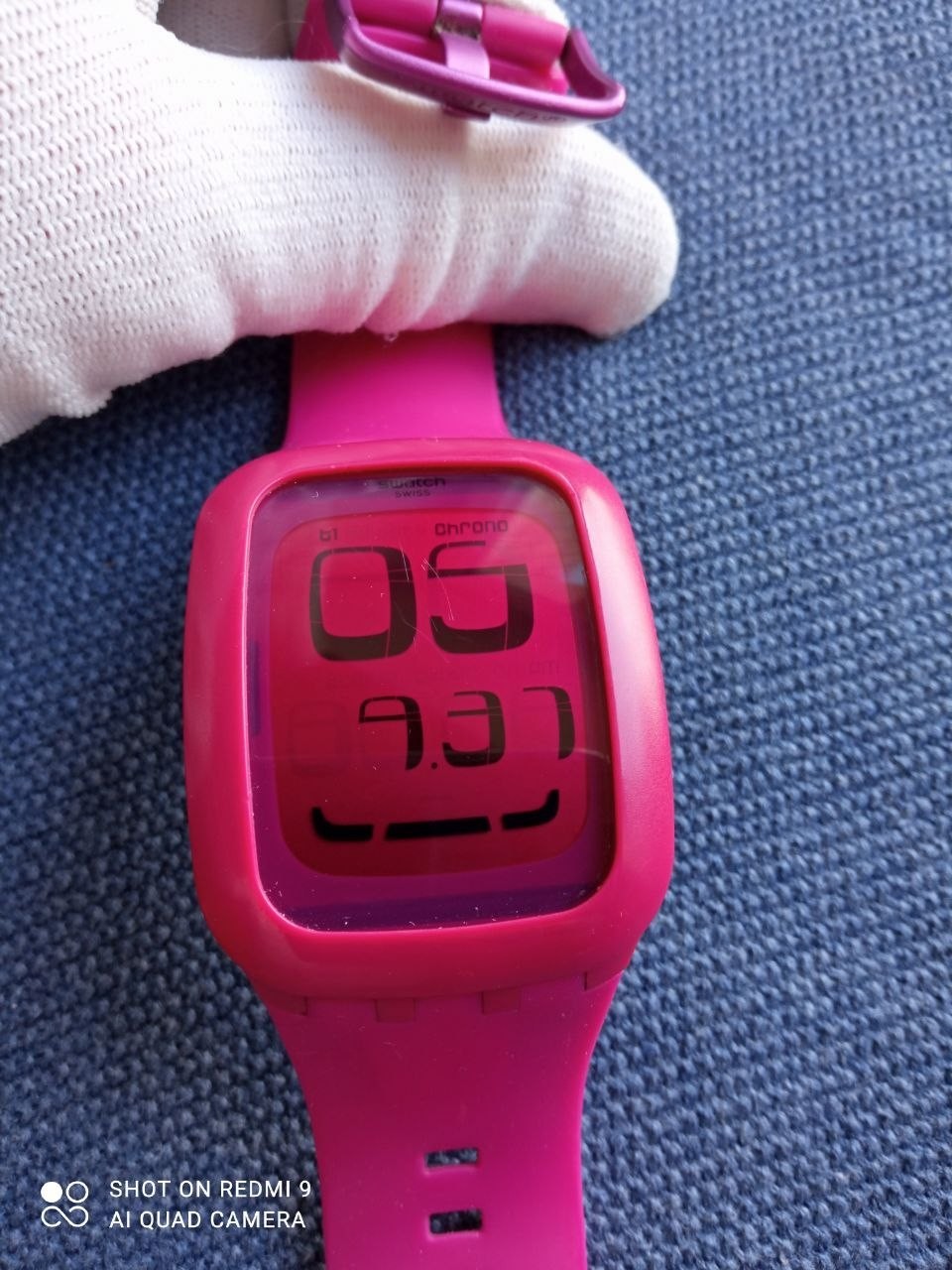 SWATCH Touch Square 2014 – SURP100 – Touch PINK