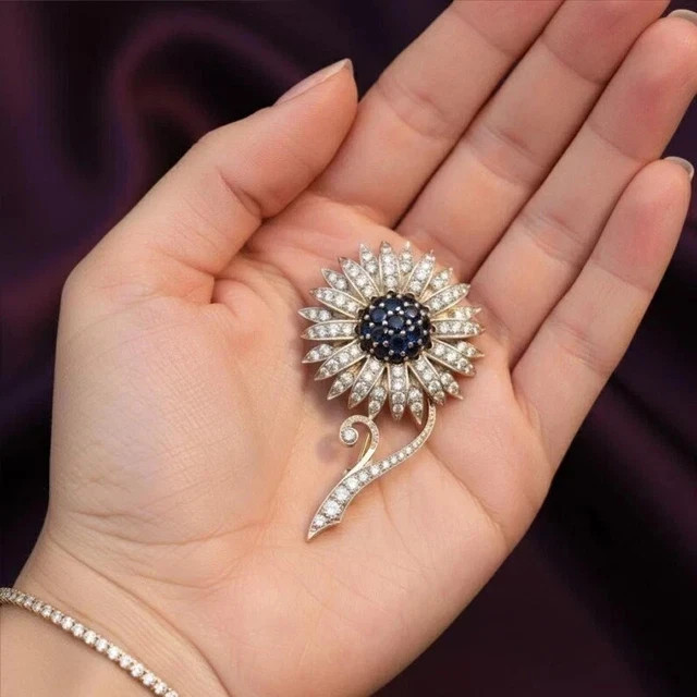 2.60Ct Round Cut Lab Created Sapphire Flower Brooch Pin 14K Yellow Gold Plated