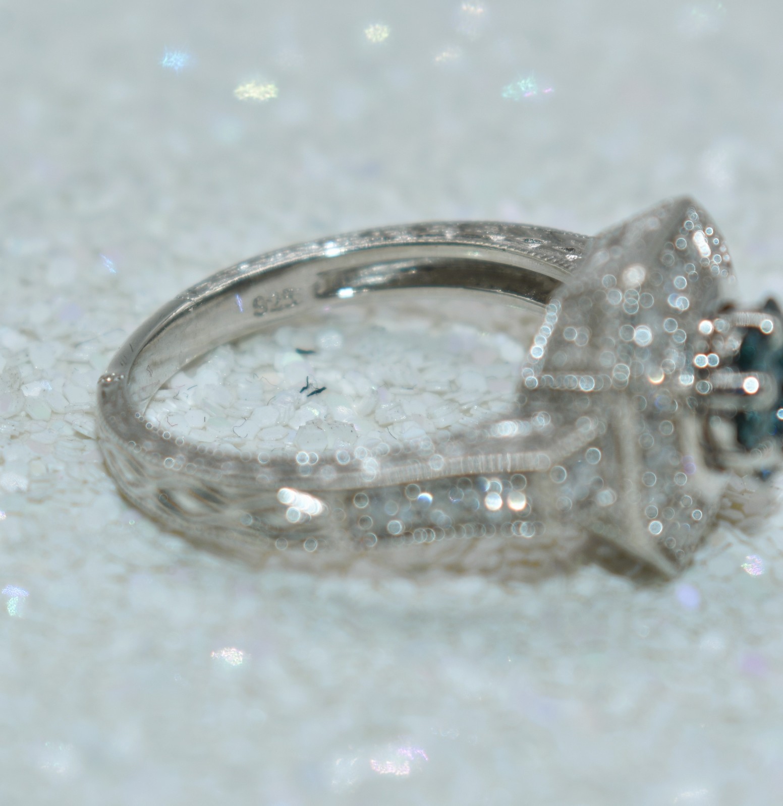 0.57 CT TW Treated Blue & White Diamonds Sterling Silver Halo Ring Size 8-1/4