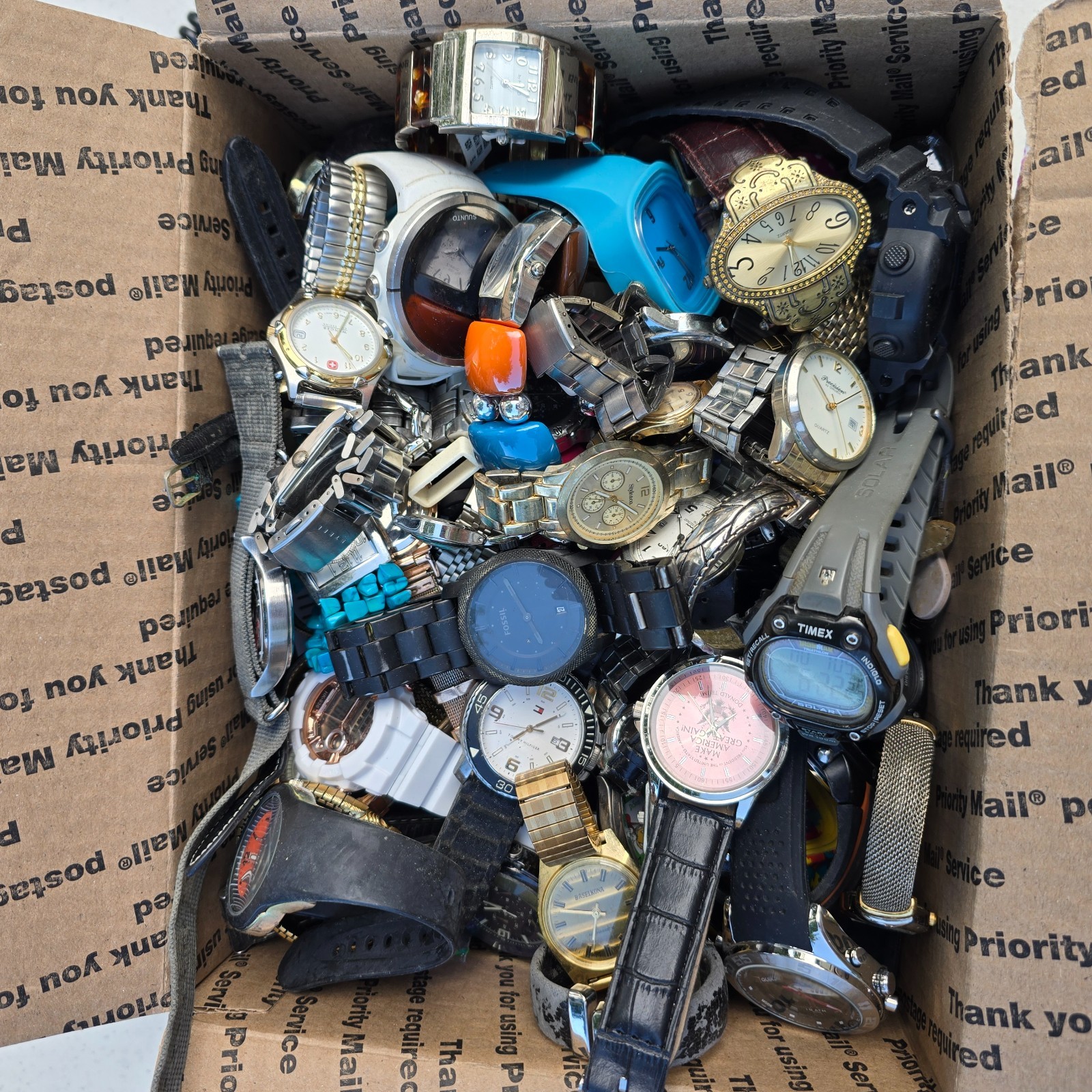 Watch Lot Men Women Invicta Casio Guess Fossil Wenger 15.8 LB VTG Modern PARTS