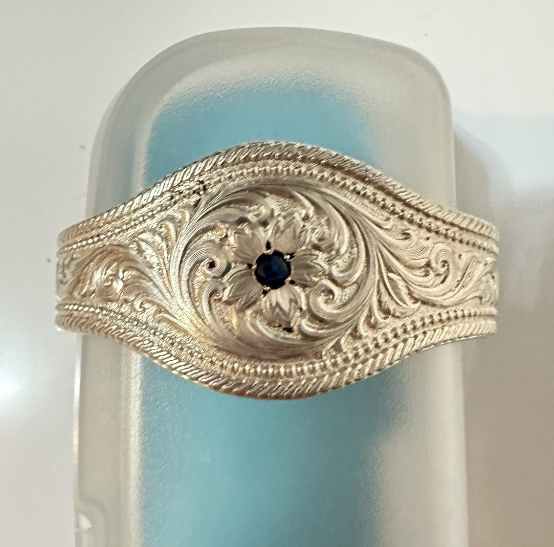 Montana Silversmiths 925 Sterling Adjustable Open Band Blue Round CZ Ring Signed