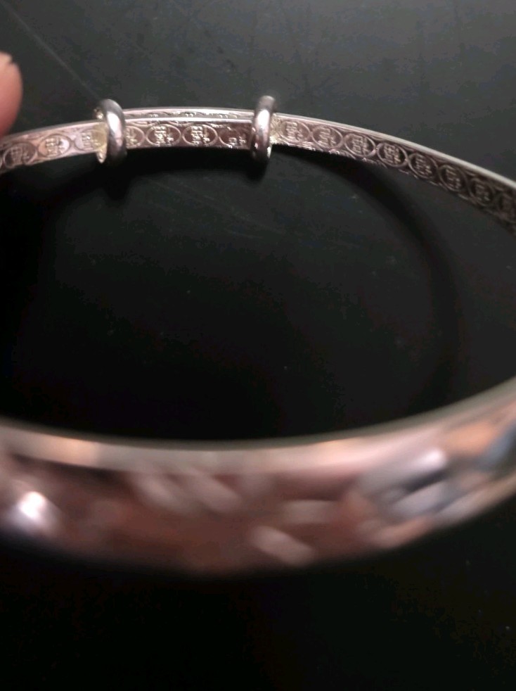 Signed .999 18 Gram Silver Bracelet Hinged Bangle Bracelet with Engraved Pattern