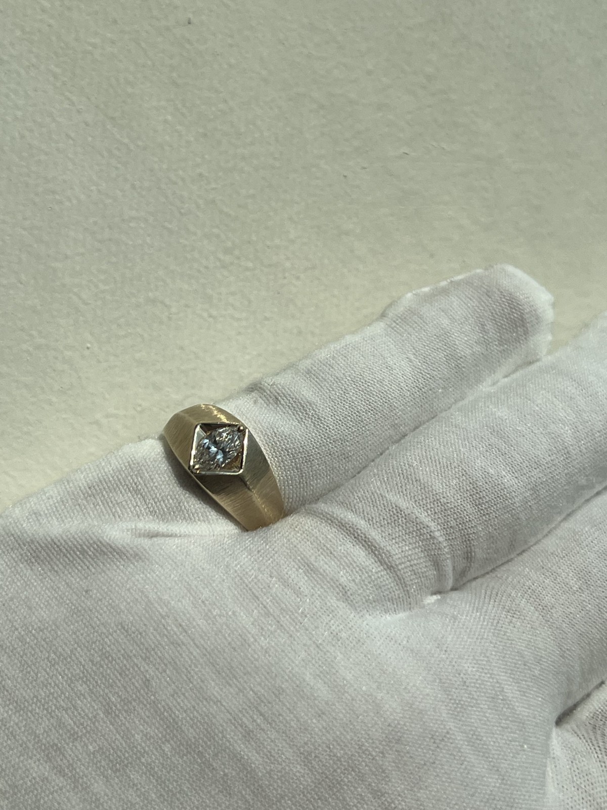 GIA certified 0.69 ct Marquise Natural Diamond 10k Gold Vintage Ring