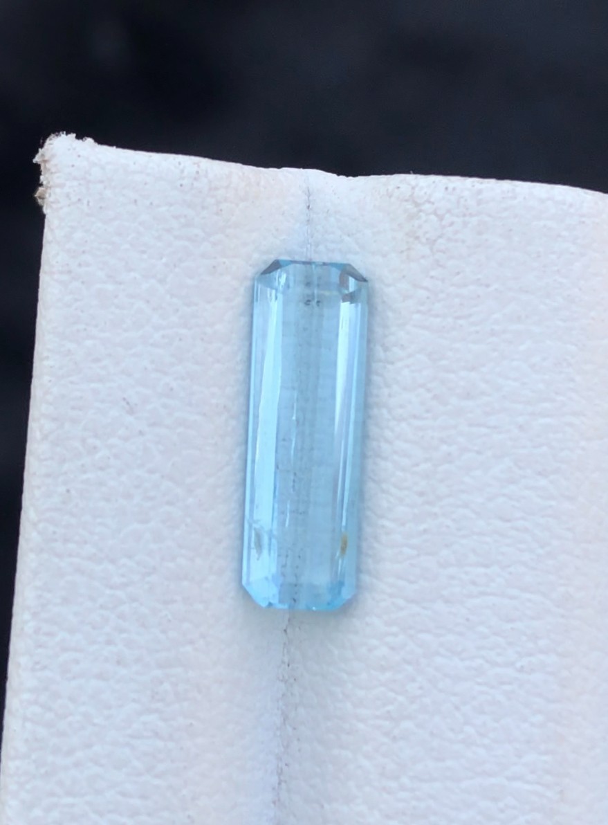 1.20 Ct Blue Transparent Aquamarine Gemstones
