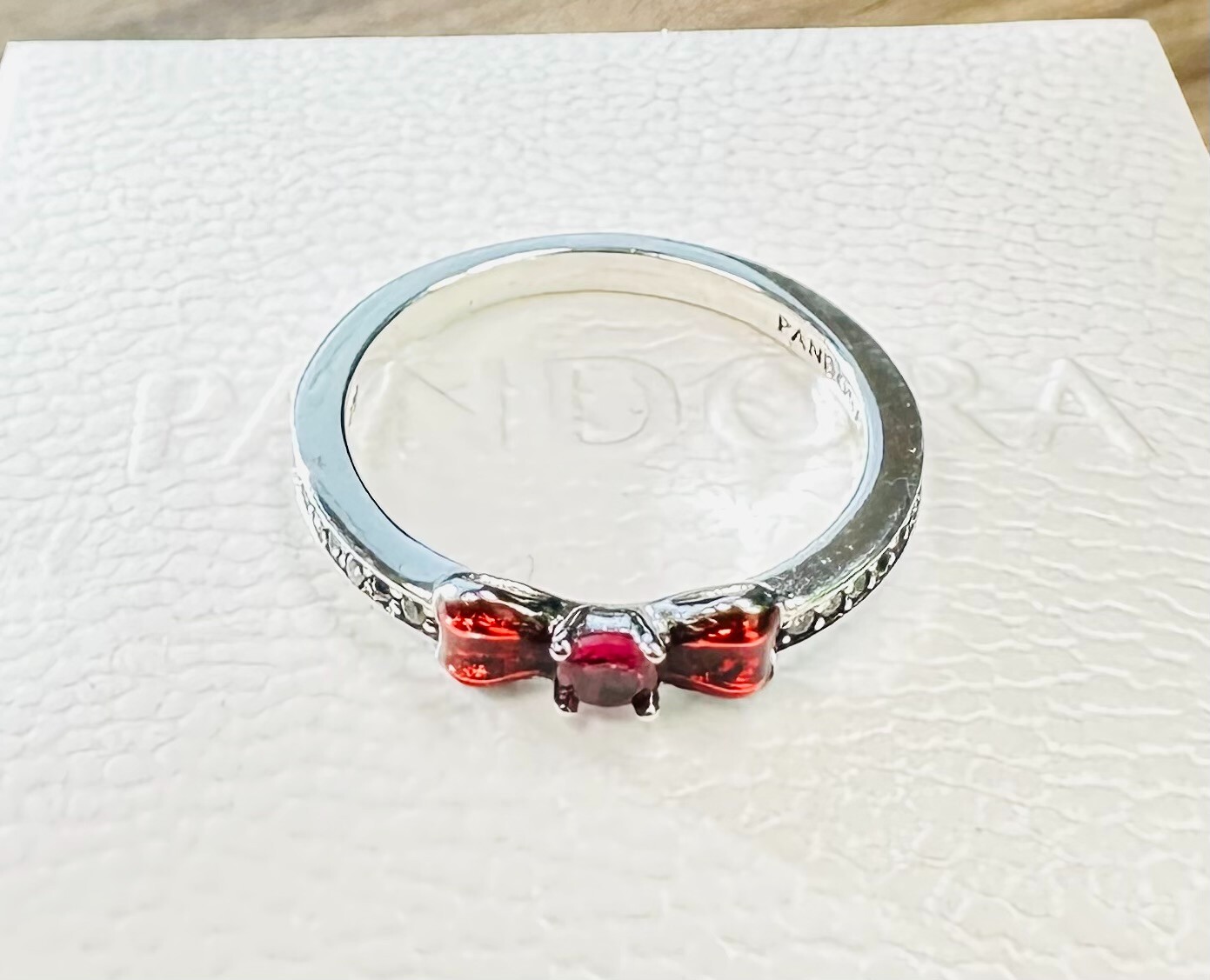 Pandora Snow White Bow Ring #193652C01 +GIFT BOX +POLISH CLOTH
