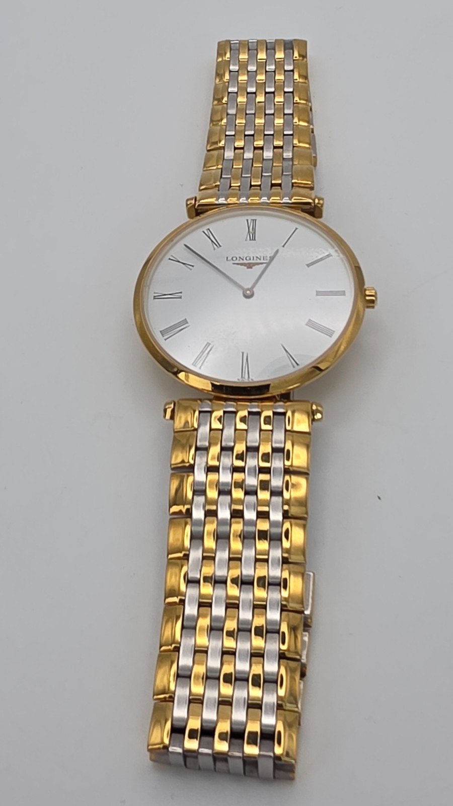 Longines La Grande Classique de Longines Gents Slim Watch in Longines Box.