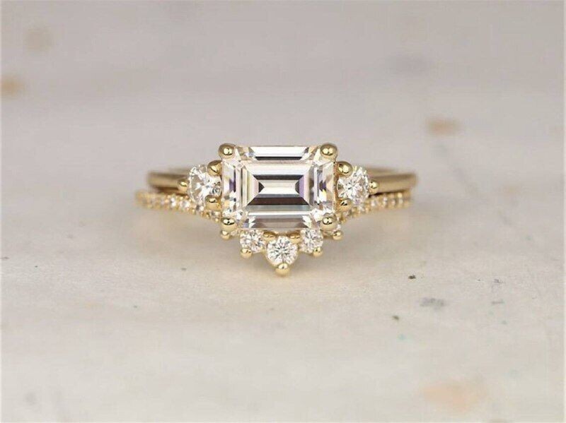 3Ct Emerald Cut Simulated Diamond Curved Bridal Ring Set 14k Yellow Gold Plated