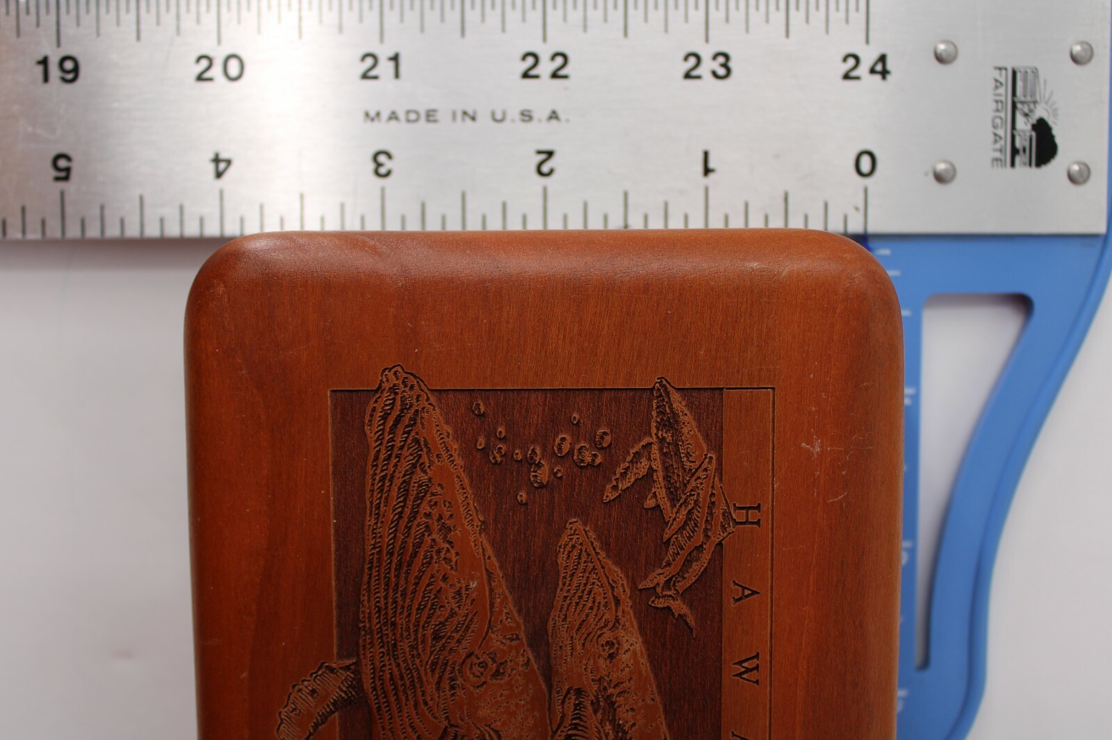 HAWAII WOODEN 4X5 CHERRY JEWELRY BOX W J. O’ CONNER CARVED WHALES FOAM PADDING