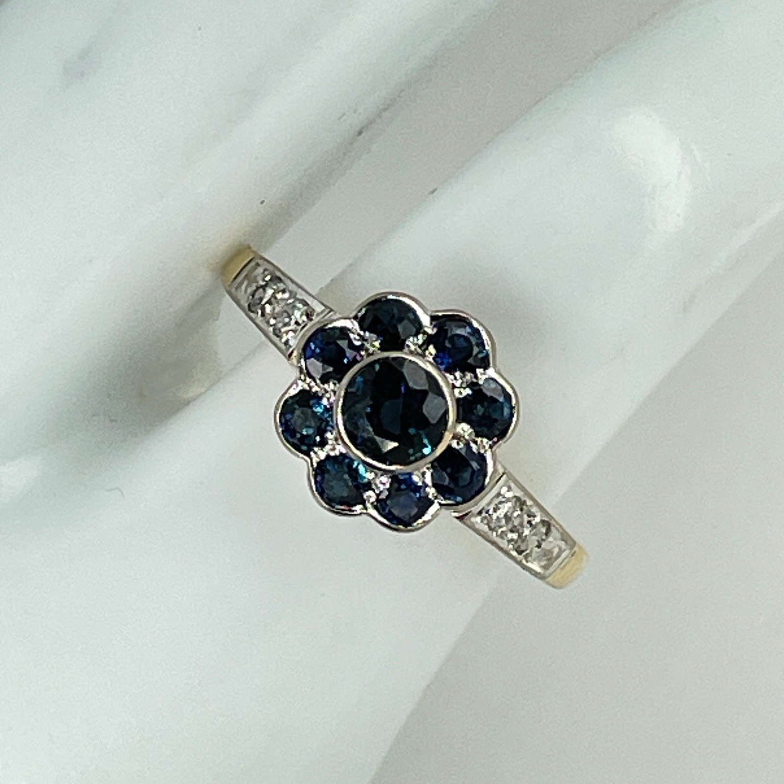 Vintage 18k Yellow & White Gold Sapphire Floral Diamond Ring Size 4 3/4 – 2.4 Gr