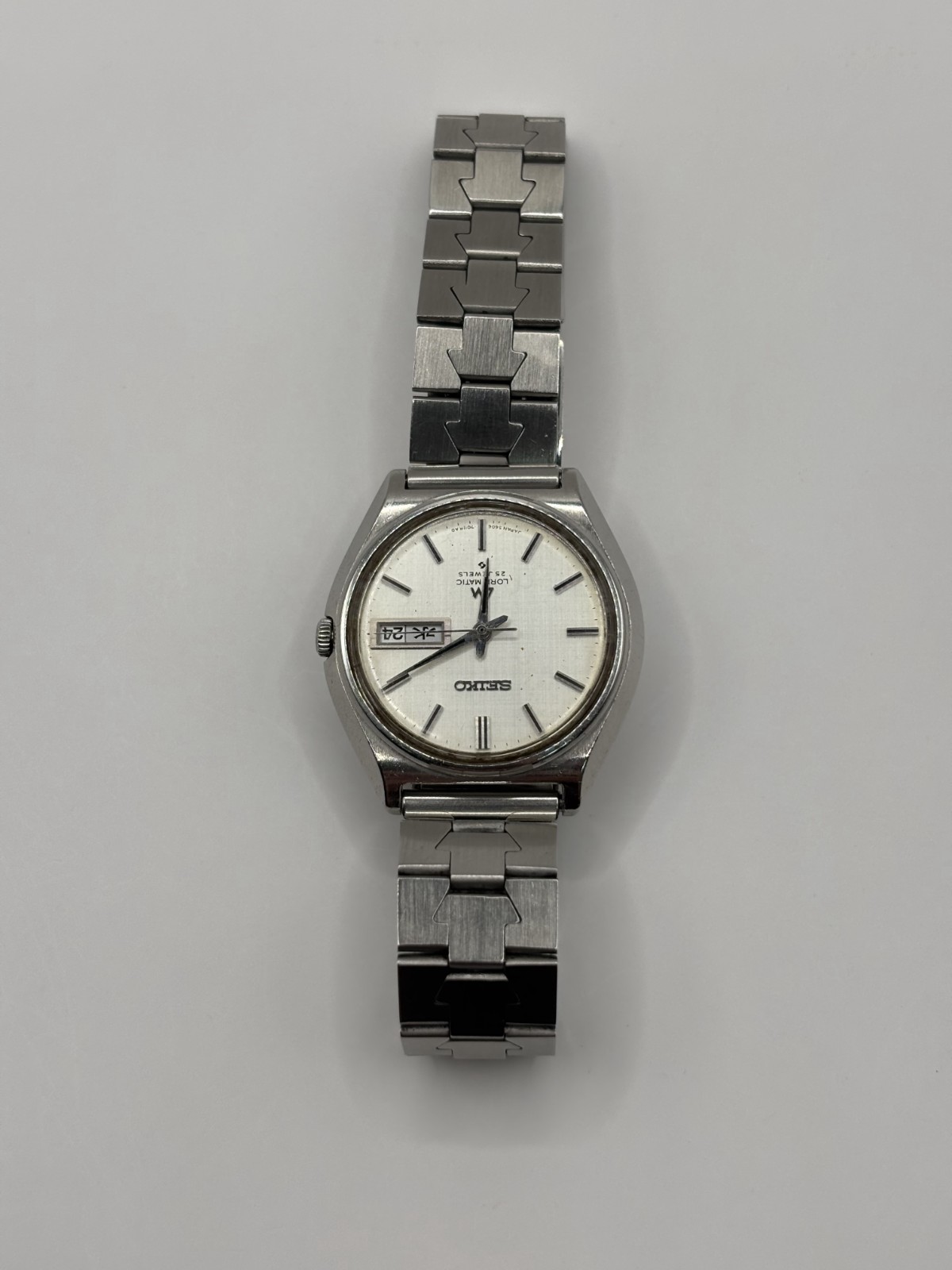 SEIKO Lord Matic 5606 7010 Linen Dial Day Date Automatic Vintage Auth