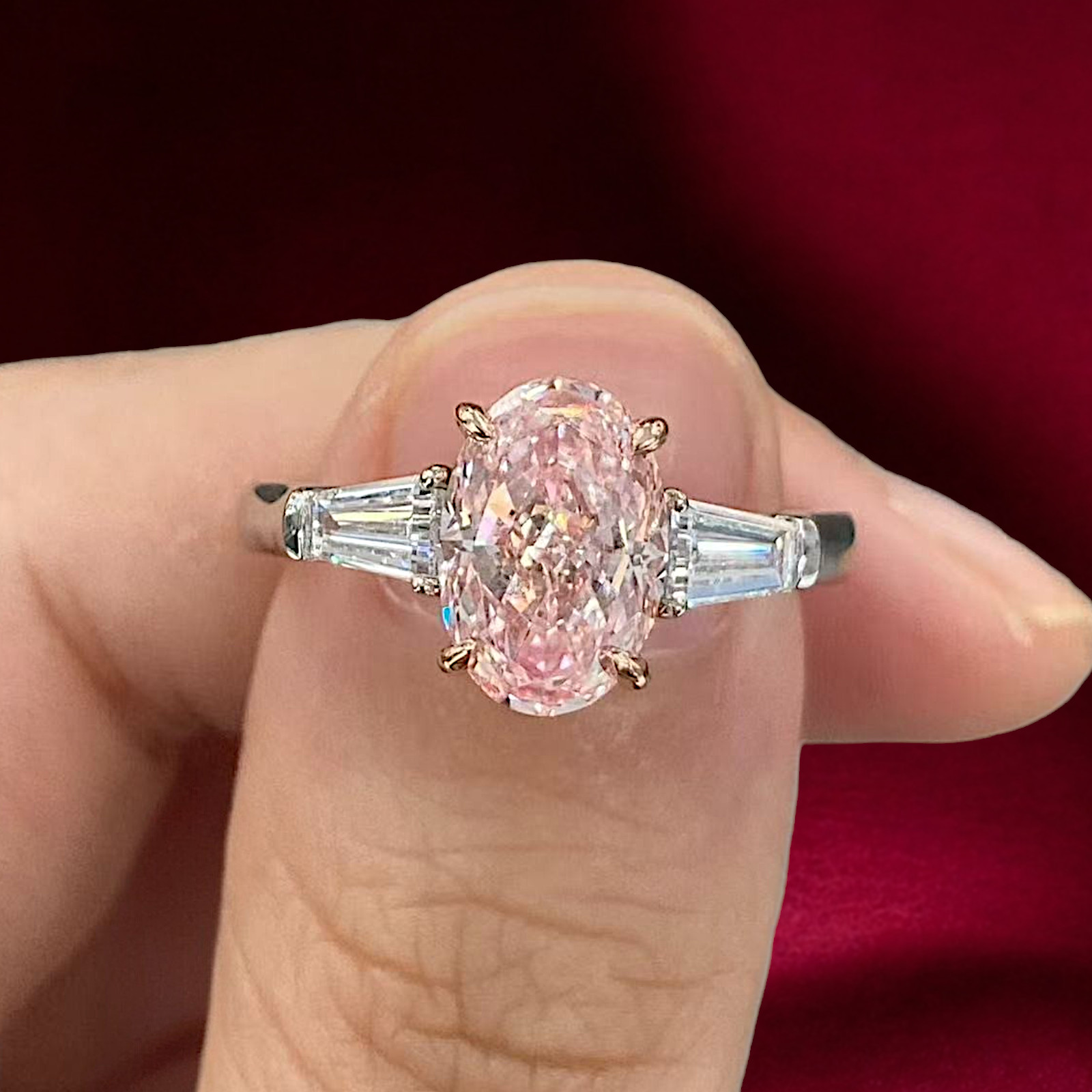 18k Multi Gold 2.50 Ct Oval Cut IGI Lab Created Diamond Ring Fancy Intense Pink