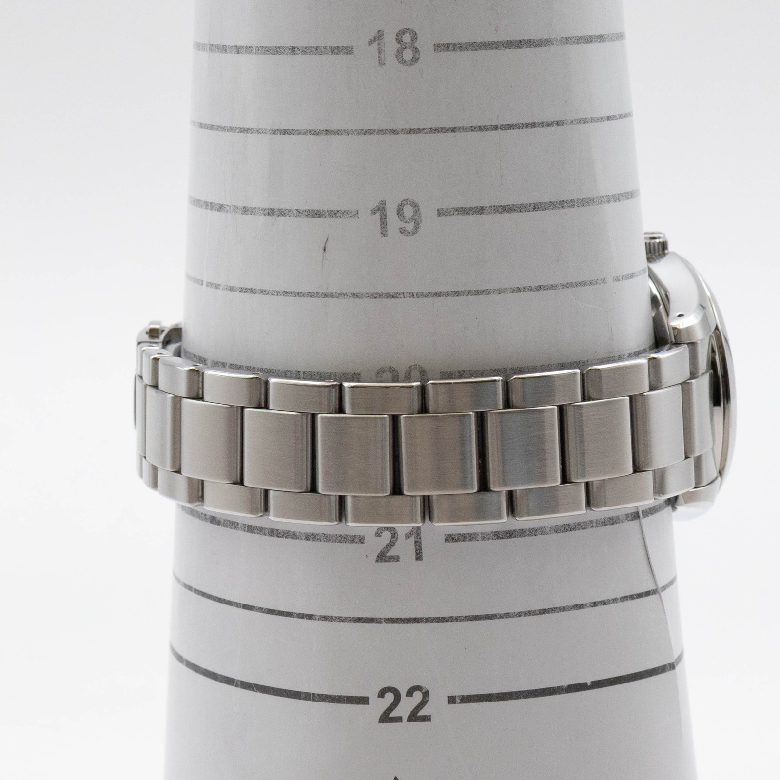 SBGX059 White Dial Quartz Watch