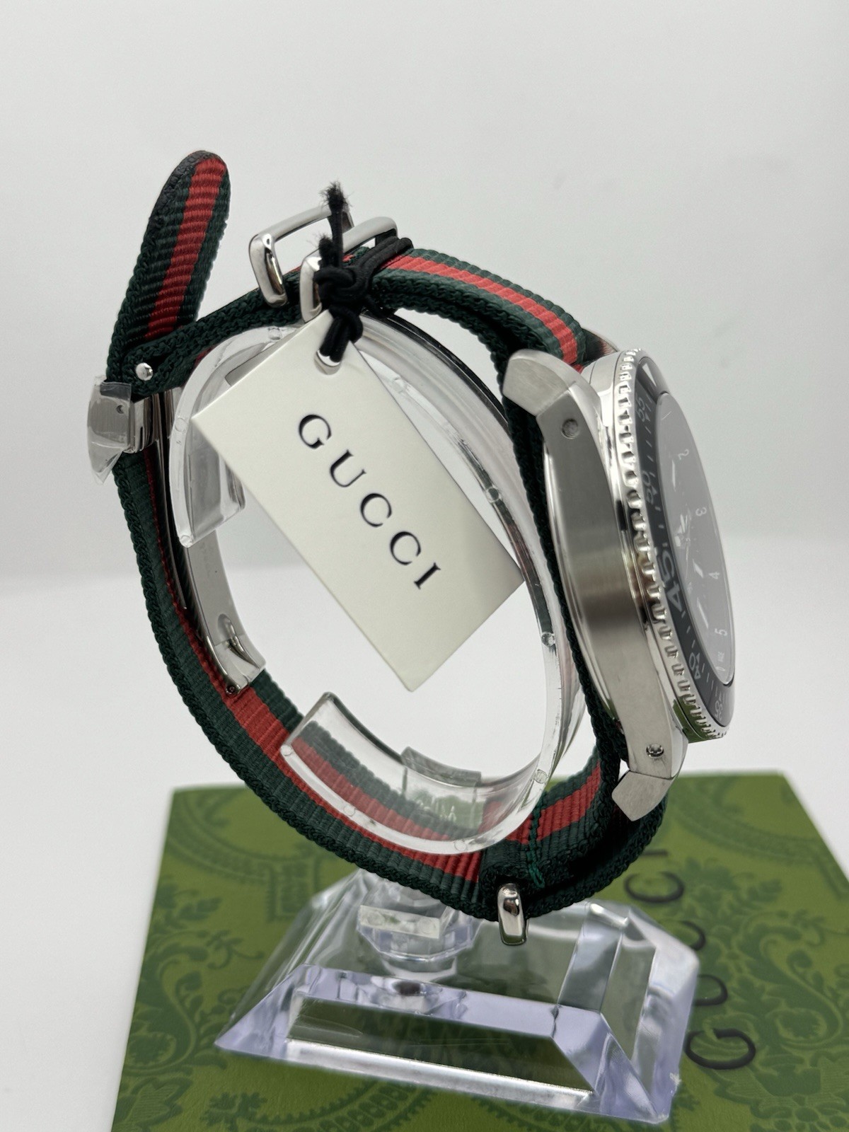 GUCCI YA136206 Dive Black Dial Red and Green Nylon Men’s Watch