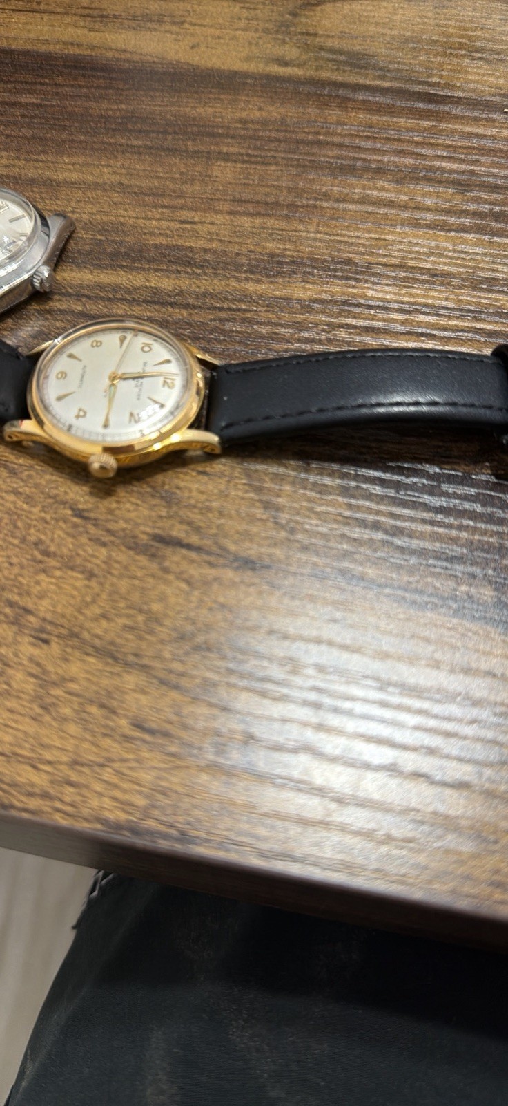 1960 Baume And Mercier Geneve Automatic Watch 18kt GP 17J Bidynator. Keeps Time!