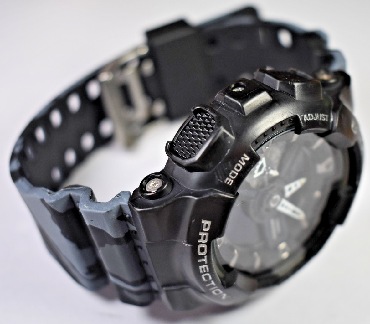 MODIFIED Casio G-Shock GA-110 (5146) Men’s Camo Gray Ana/Digi Watch NEW BATT!