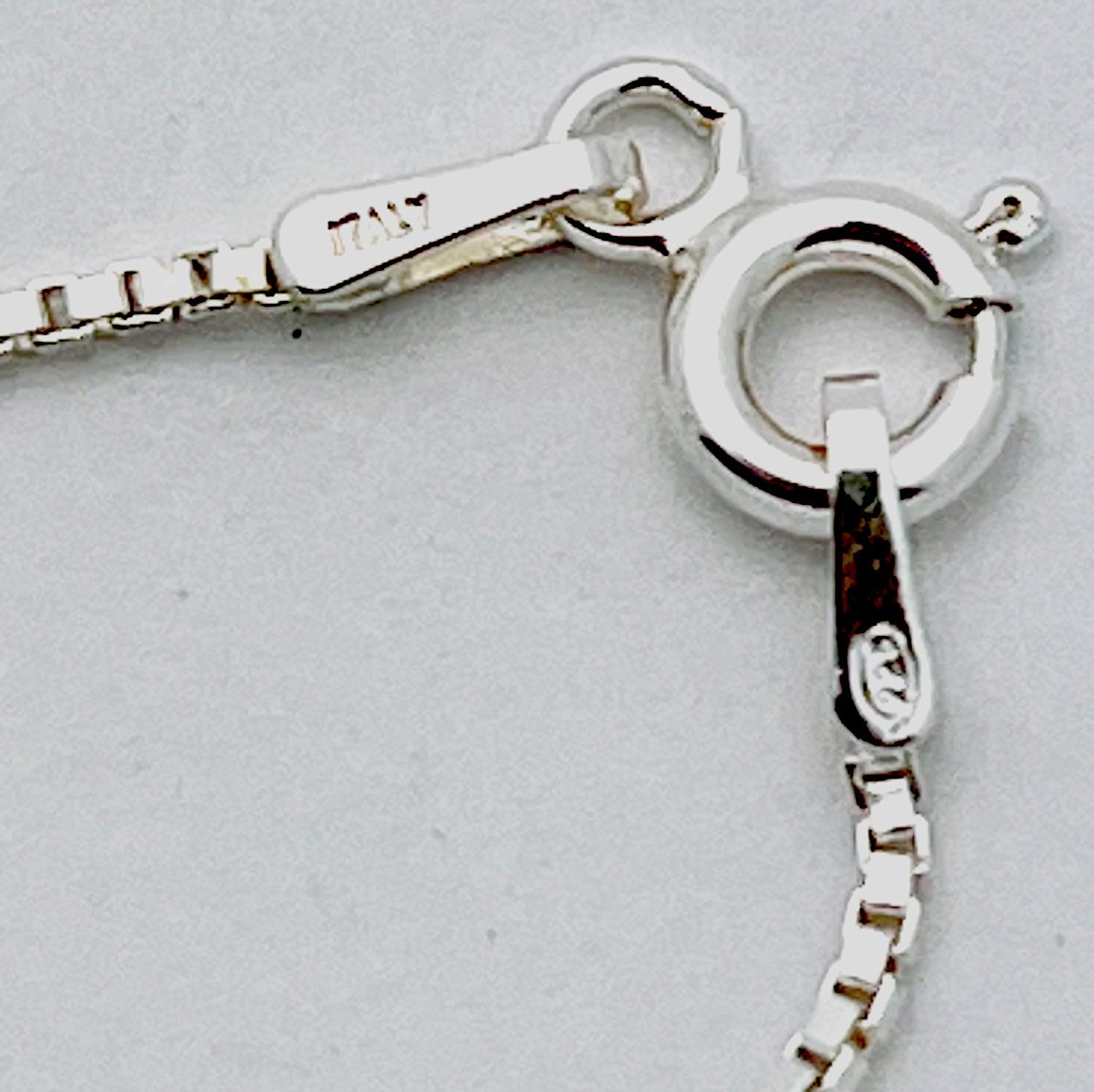 925 Sterling Silver 6.3 Gram  Etched Flowers Both Sides Cross Necklace 24”