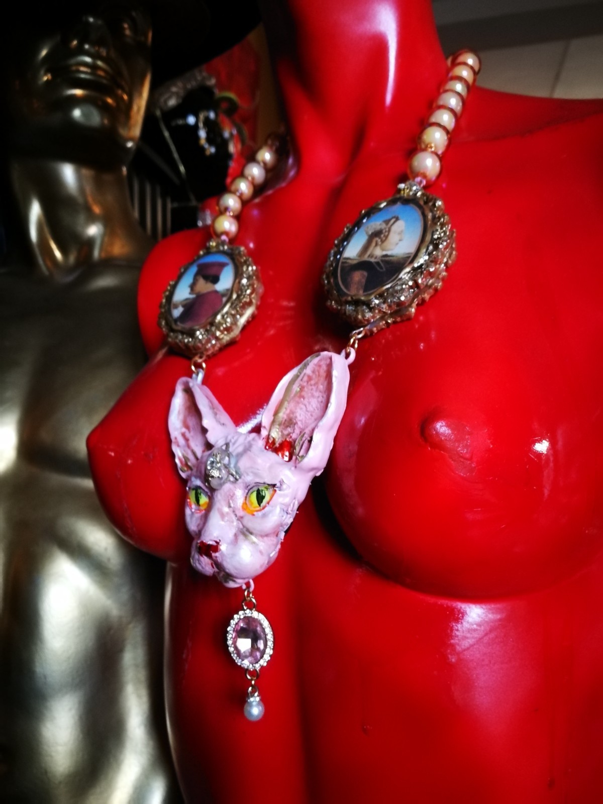 Statement Luxury Necklace Jewelry Pendant Sculpture Sphynx Cat Antique Cameo Bib