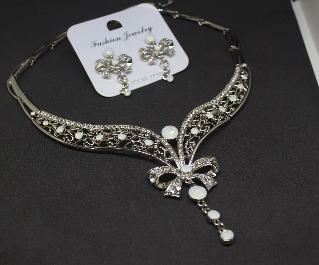 USA 30 PC (10 sets) WHOLESALE LOT COSTUME, 10PC NECKLACE ONLY FASHION JEWELRY