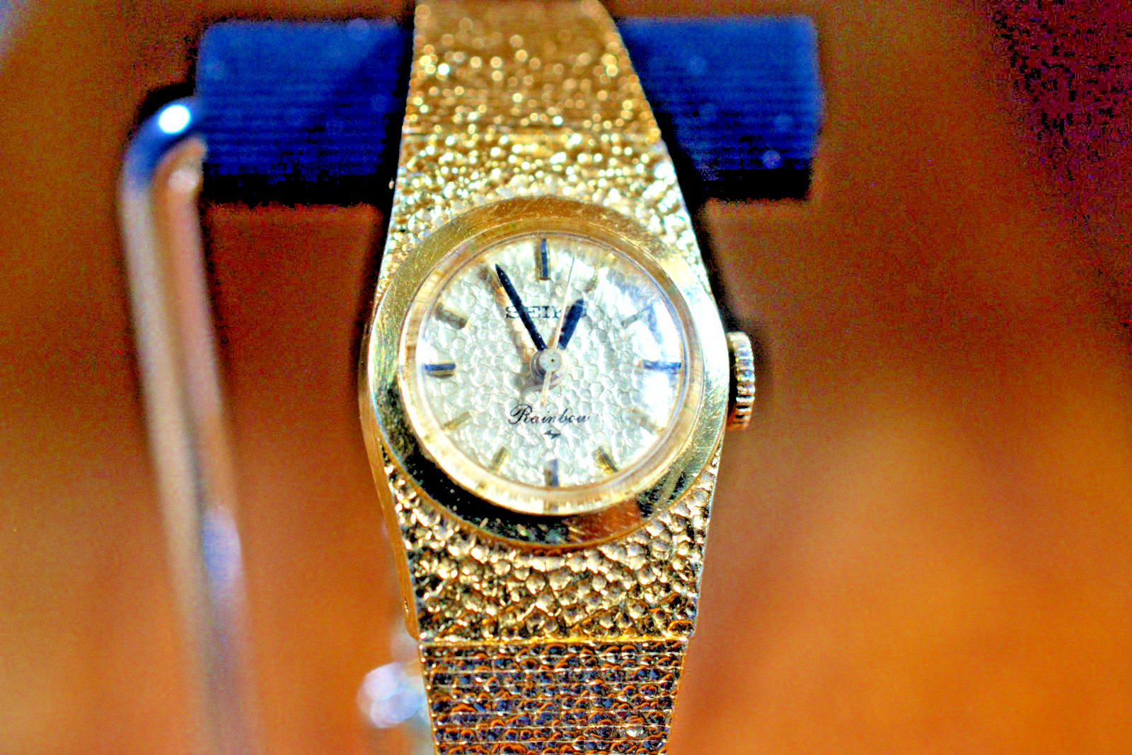 RARE Seiko Rainbow – HONEYCOMB Dial – 17Jewels – 18K Gold Plated – 1972
