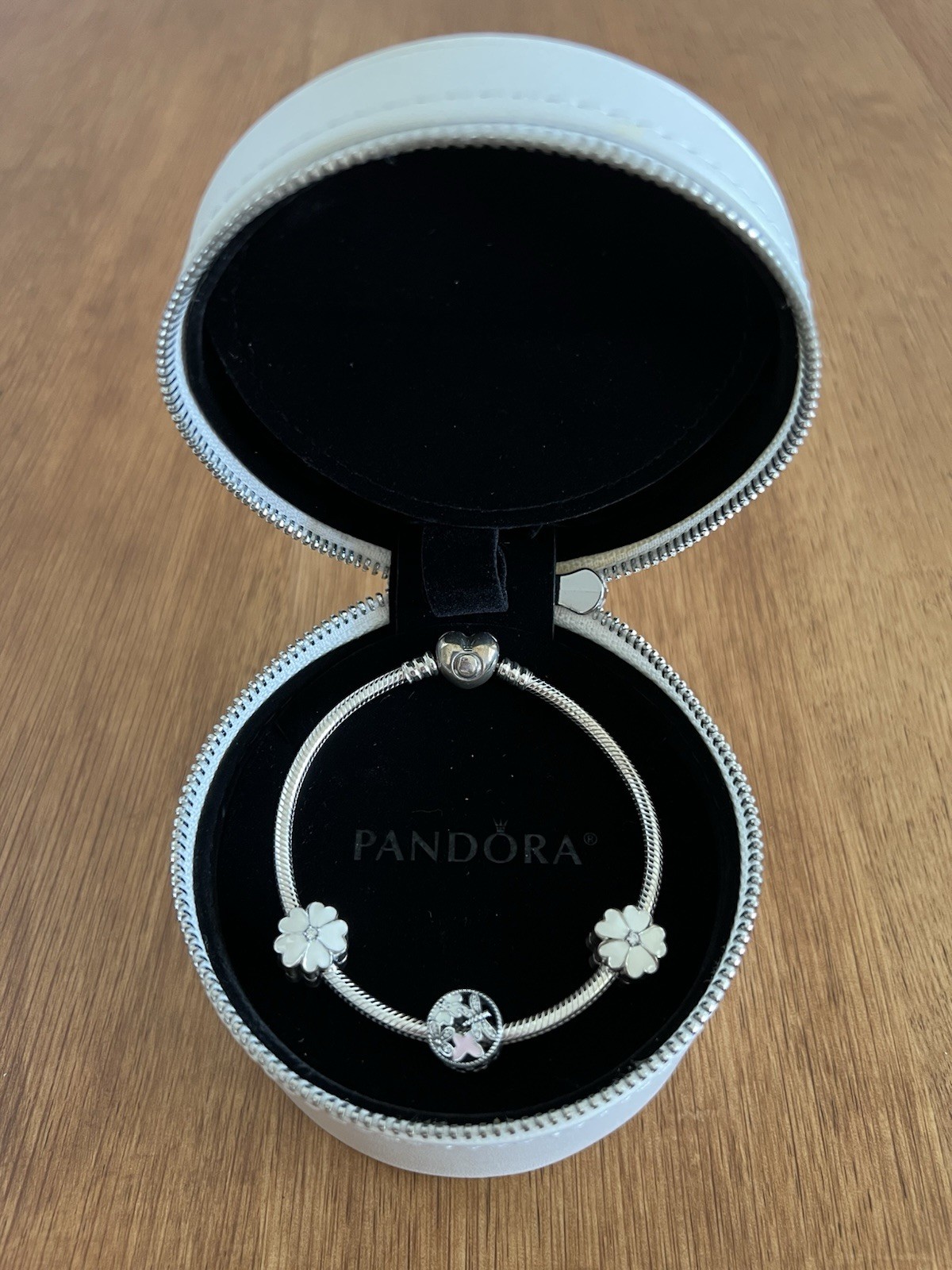 Pandora “FLOWERS From The HEART” BRACELET GIFT SET – Size 19 cm/7.5 inches – NEW