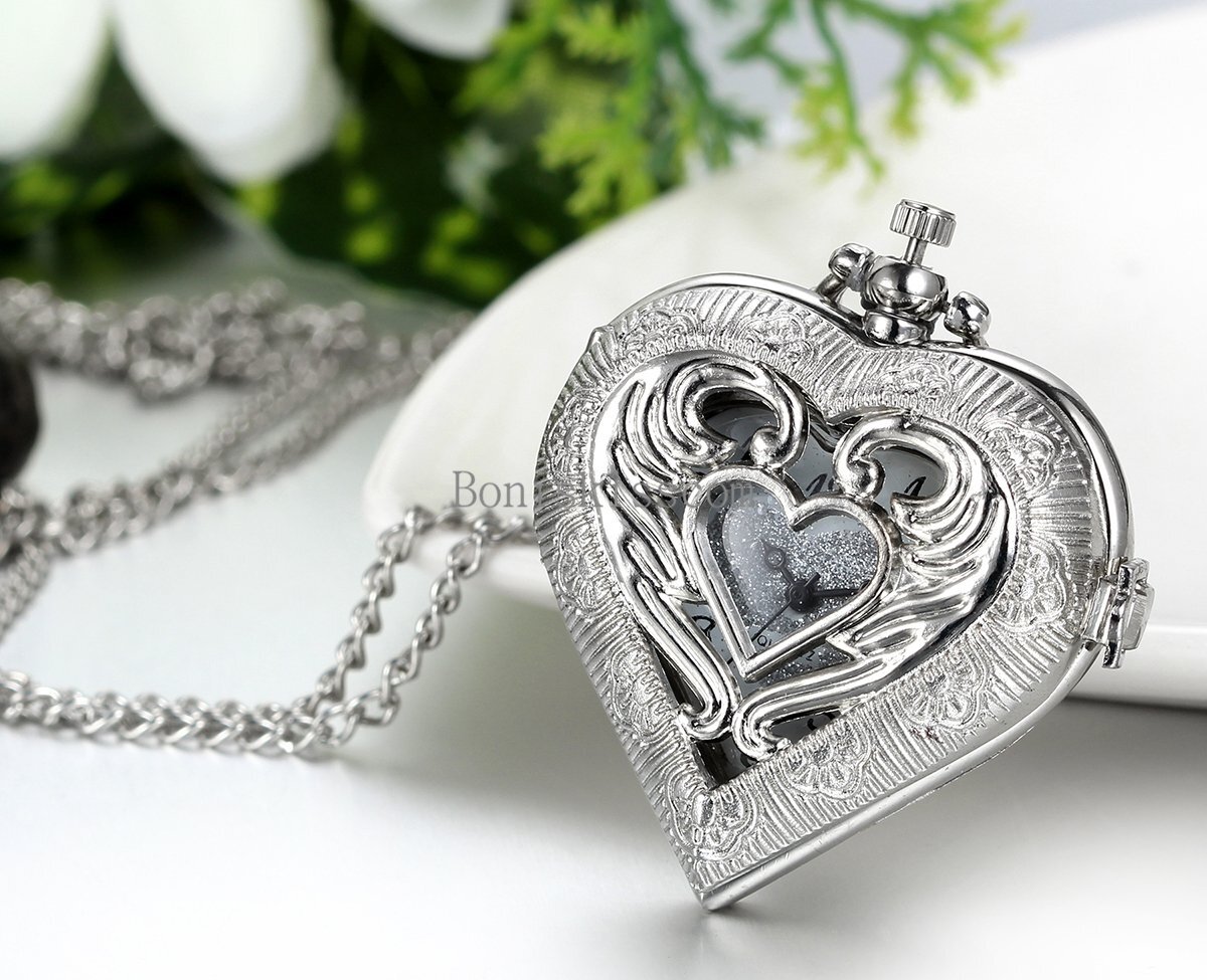 Vintage Women Girl Hollow Heart-Shape Pendant Necklace Chain Pocket Watch Gift