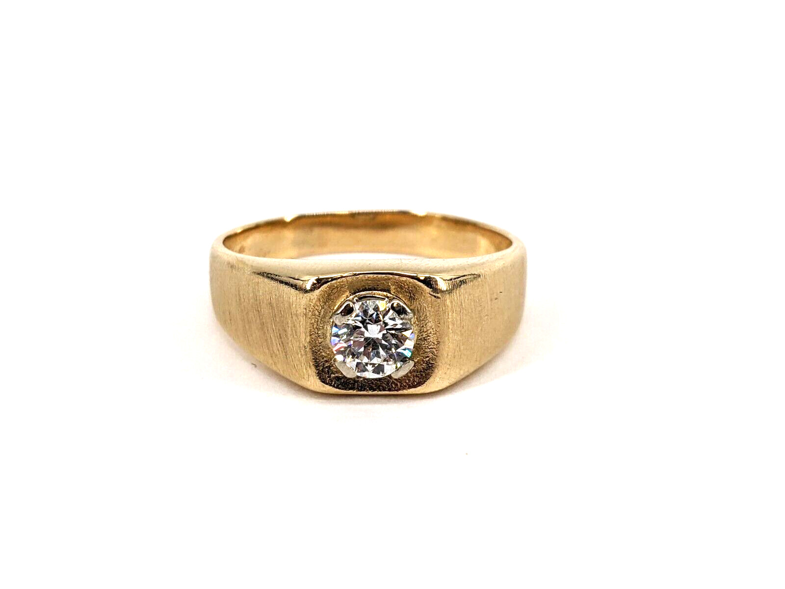 14KT Yellow Gold 9.82g Single Round Diamond Men’s Ring Size 12, 62pts tw Approx.