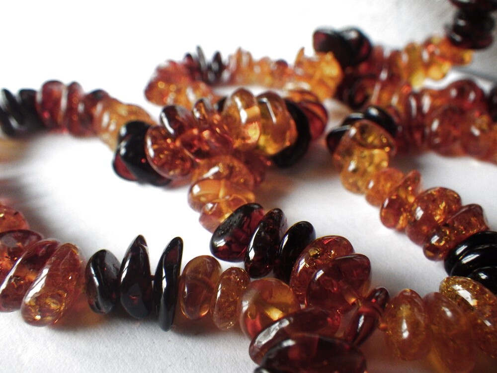 JEWELLERY PIECE AMBER NECKLACE 150cm and 70cm NEW endless chain without metal